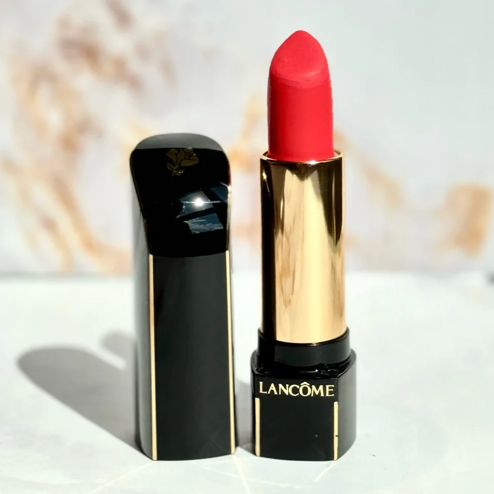 ❤️ Lancome  184 Magique Matte L'Absolu Rouge Definition Lipstick 0.15 oz